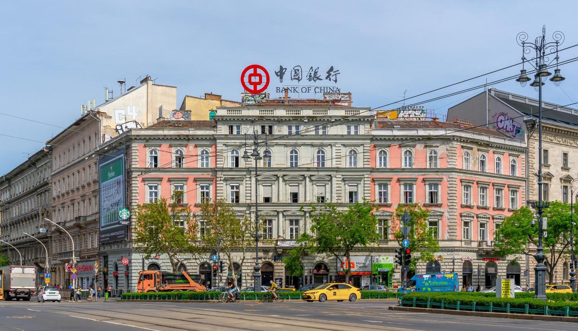 Oktogon Four Residence Будапеща Екстериор снимка