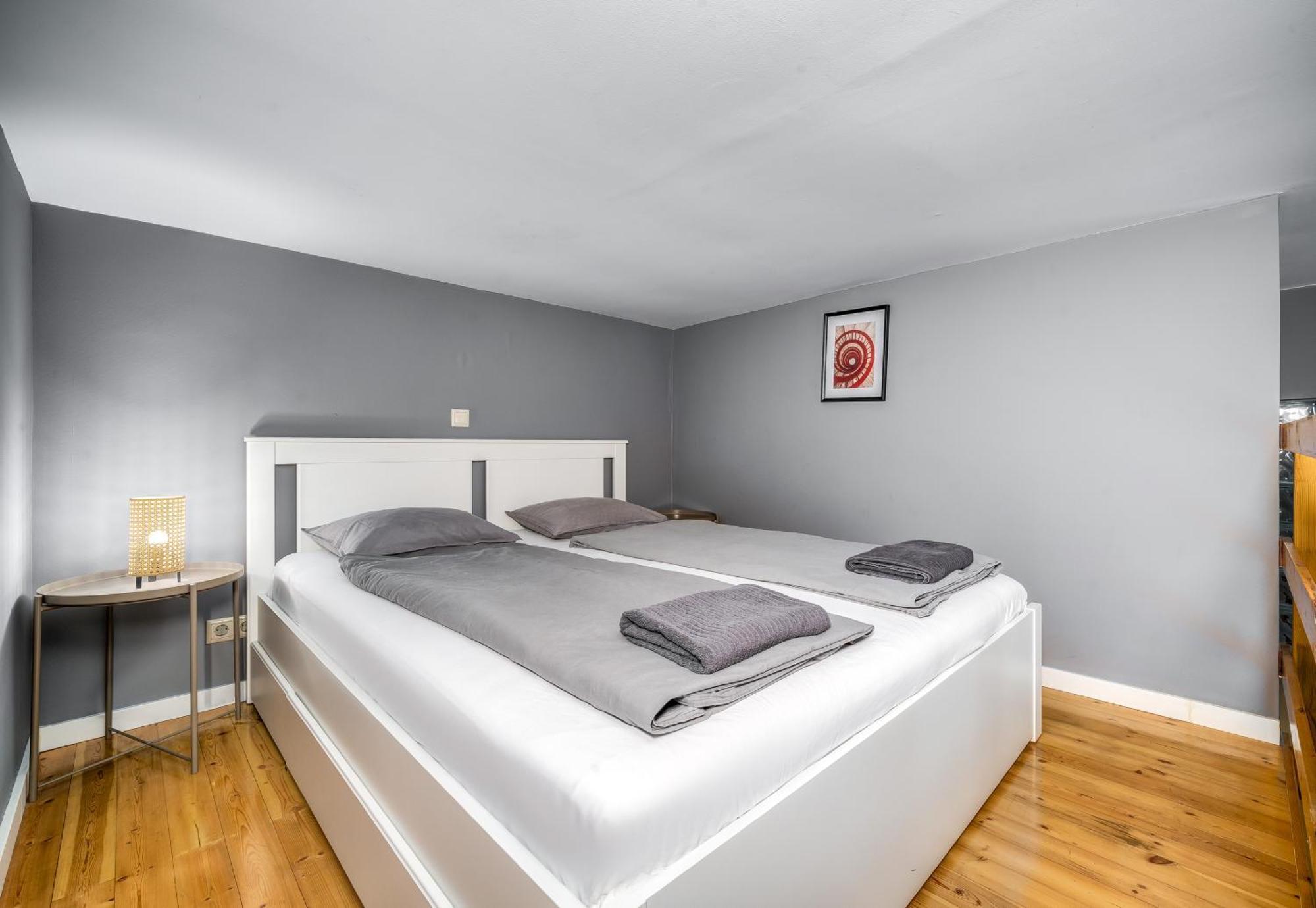 Oktogon Four Residence Будапеща Екстериор снимка